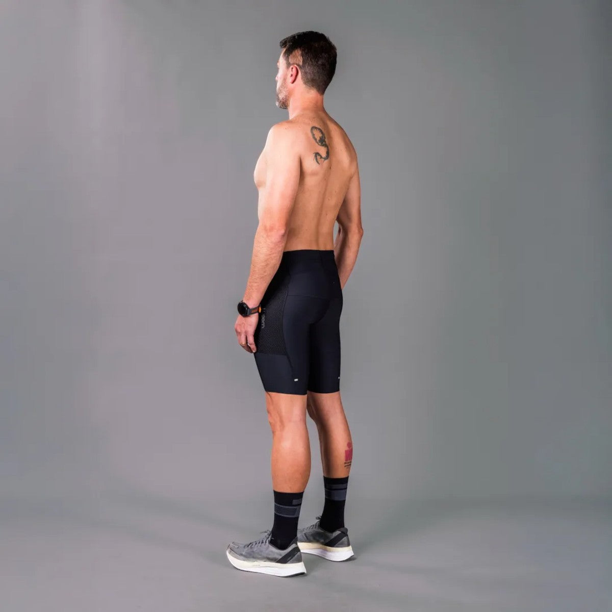 Bermuda Running Woom Carbon Phantom Black Masculino II