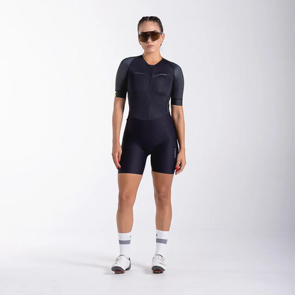 Macaquinho Triathlon c/ manga Carbon Revolution Woom Feminino II