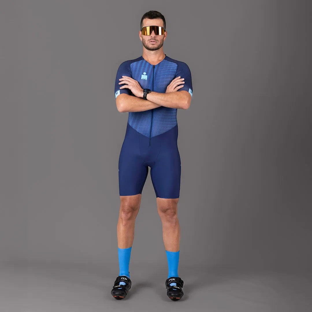 Macaquinho Triathlon c/ manga Carbon IRONMAN Woom Masculino III