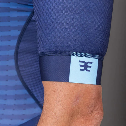 Macaquinho Triathlon c/ manga Carbon IRONMAN Woom Masculino III